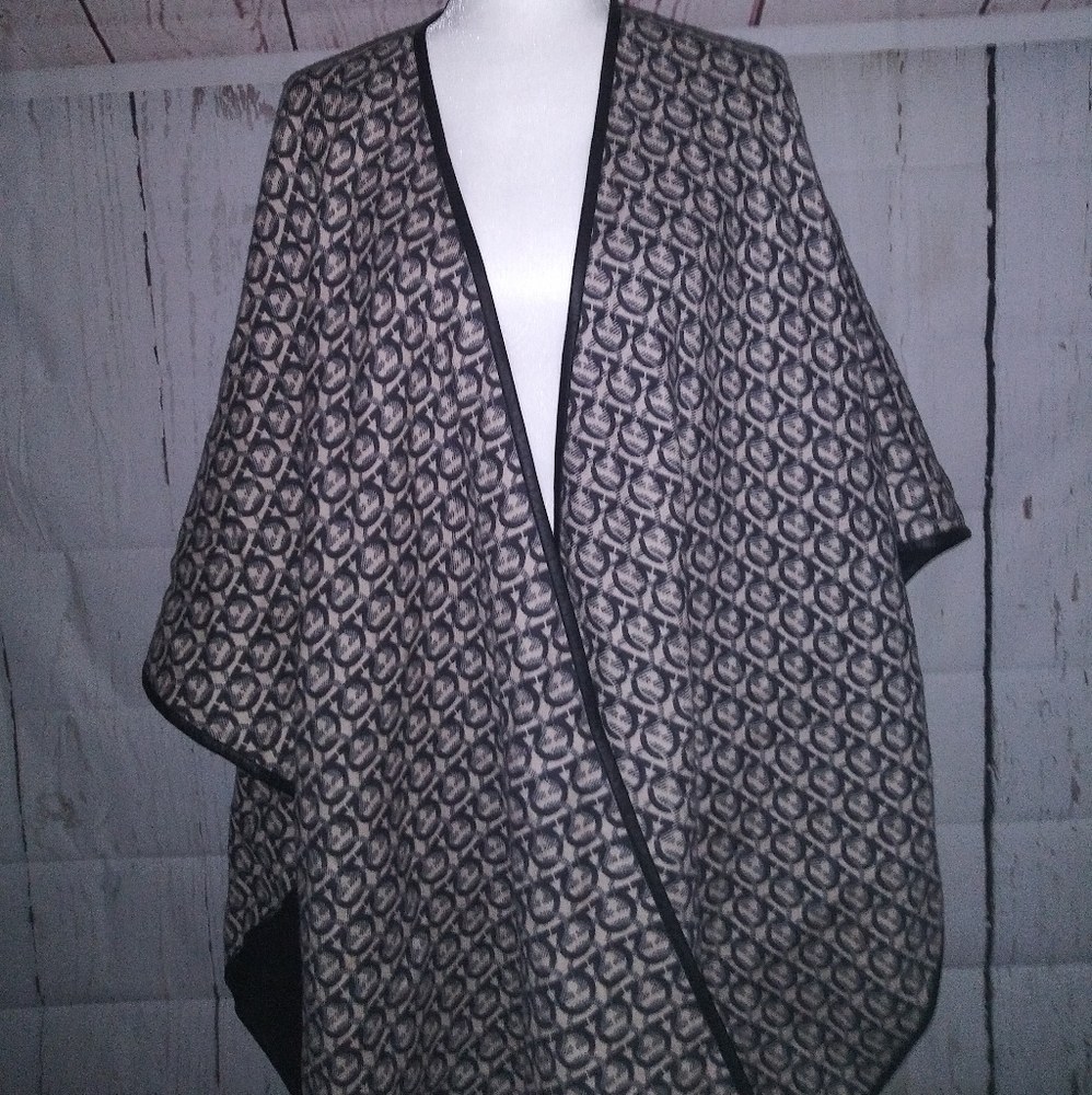 High End / Fall Cape